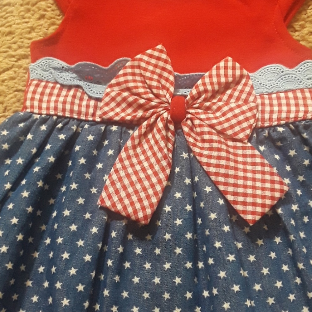 Dress - Picture 3 of 3